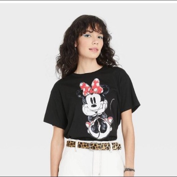 NWT✨ Women’s Minnie Mouse Tee - Picture 3 of 3